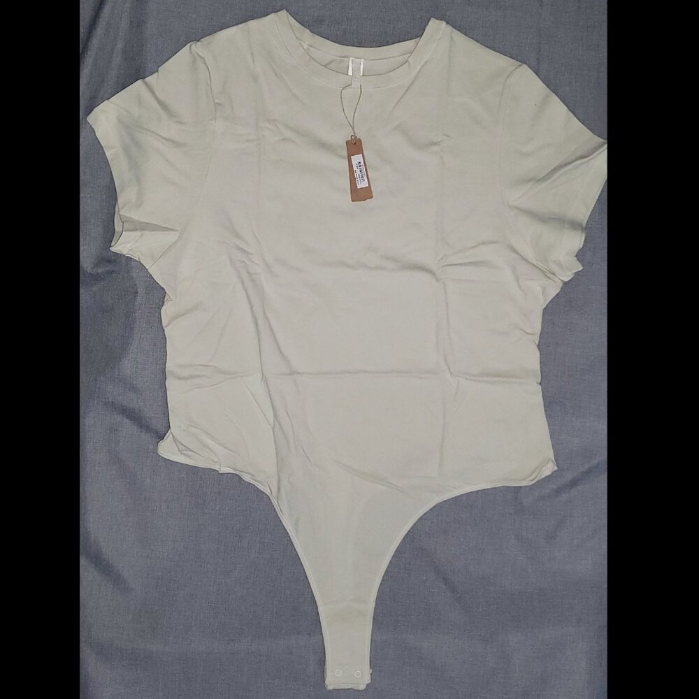 NWT SKIMS 4X Cotton Jersey Tshirt Bodysuit BONE